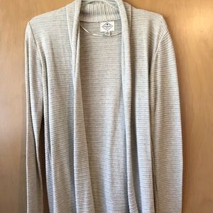 Long cardigan sweaters